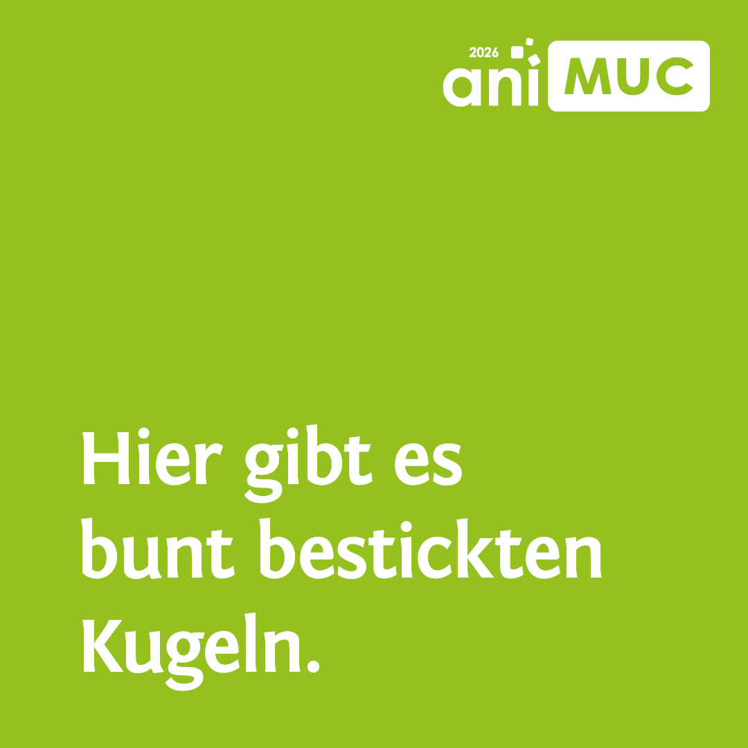 WS-Temari – runde Kunst_26WS71 Text auf grün: Hier gibt es bunt bestickte Kugeln